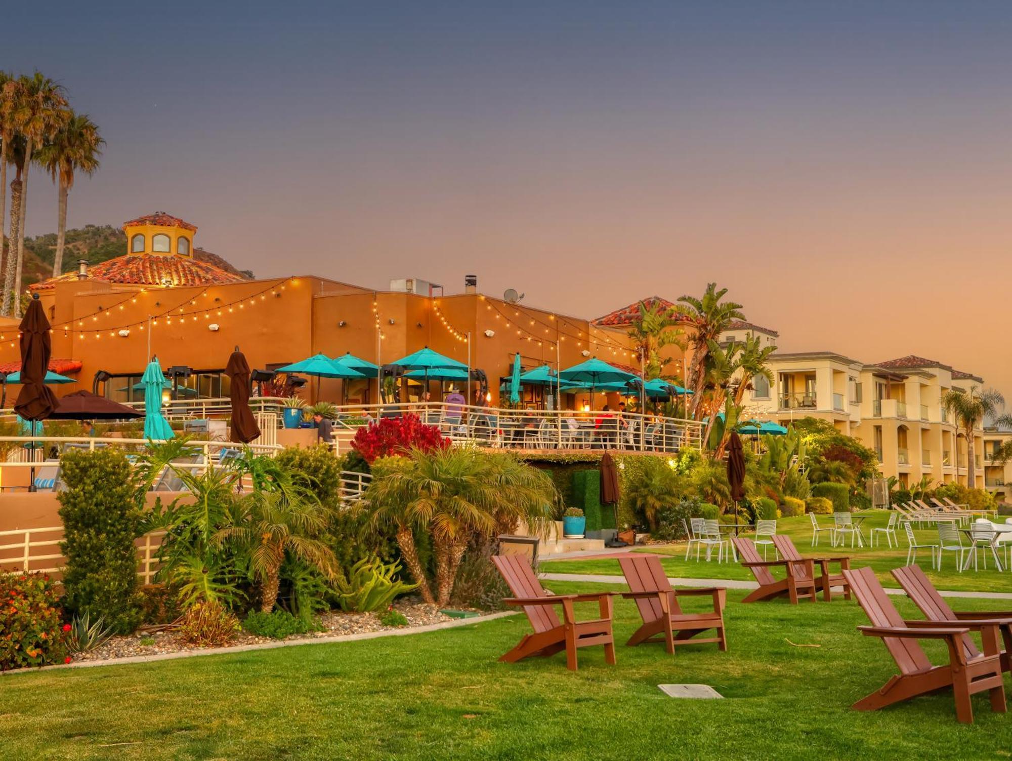 The Cliffs Hotel And Spa Pismo Beach Exterior photo